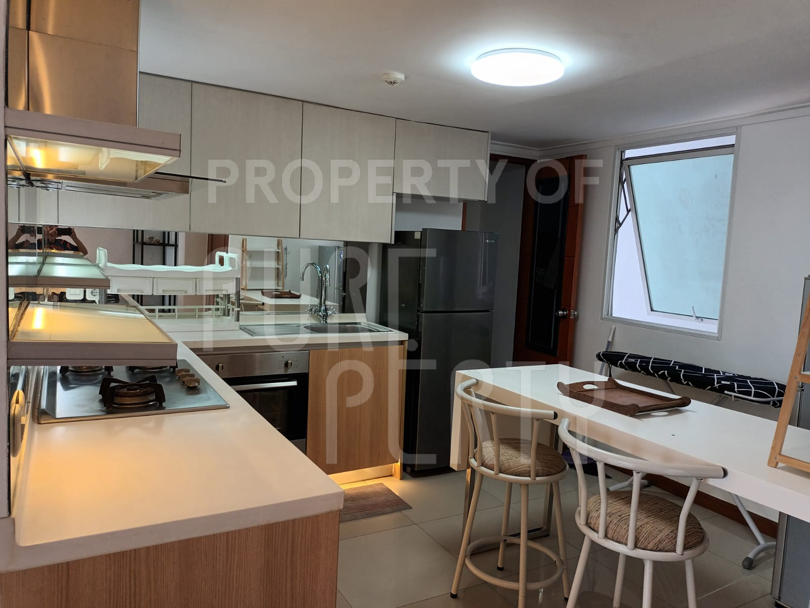 Marbella Kemang Residence 3 BR Full Furnished